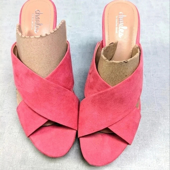 CHARLES BY CHARLES‎ DAVID Grady Wedge Sandals Microsuede Womens Size 8.5M Coral - Picture 1 of 4